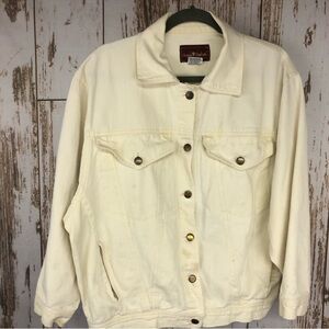 Vintage Sergio Valente, Denim Jacket. Medium.  In good used condition!